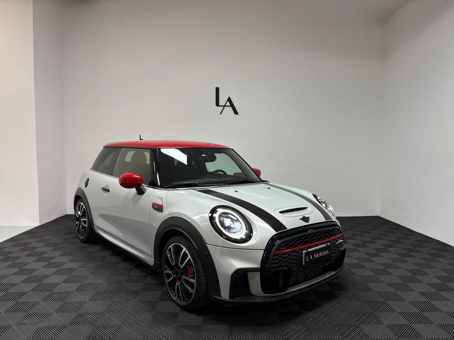 MINI Jhon Cooper Works 231cv