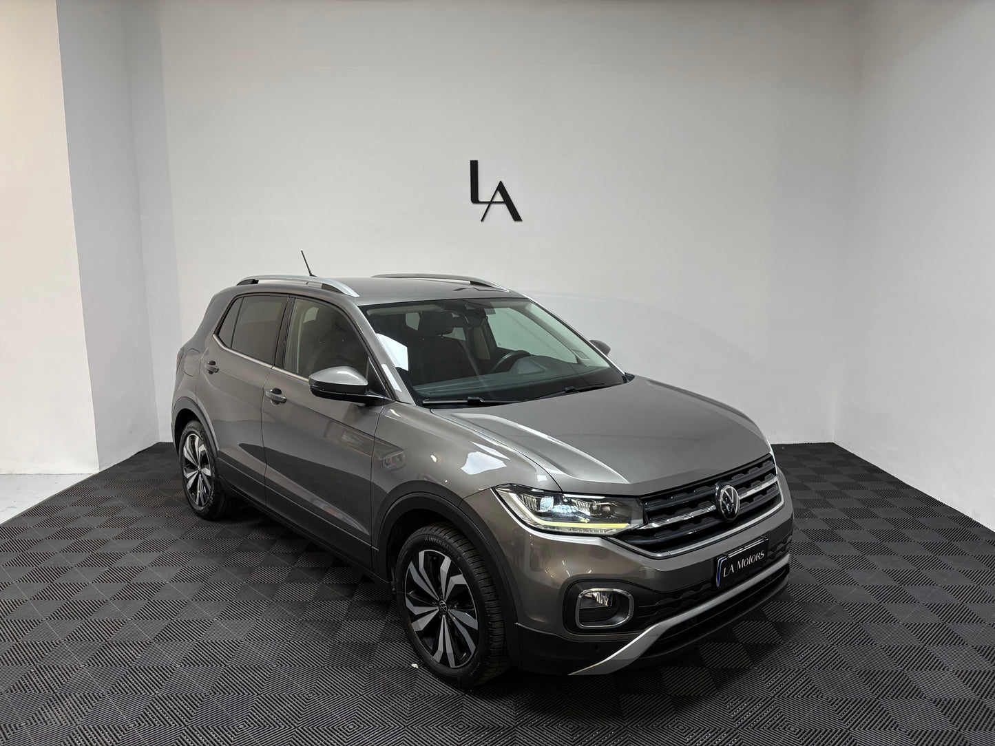 VOLKSWAGEN T-CROSS Advanced 110cv