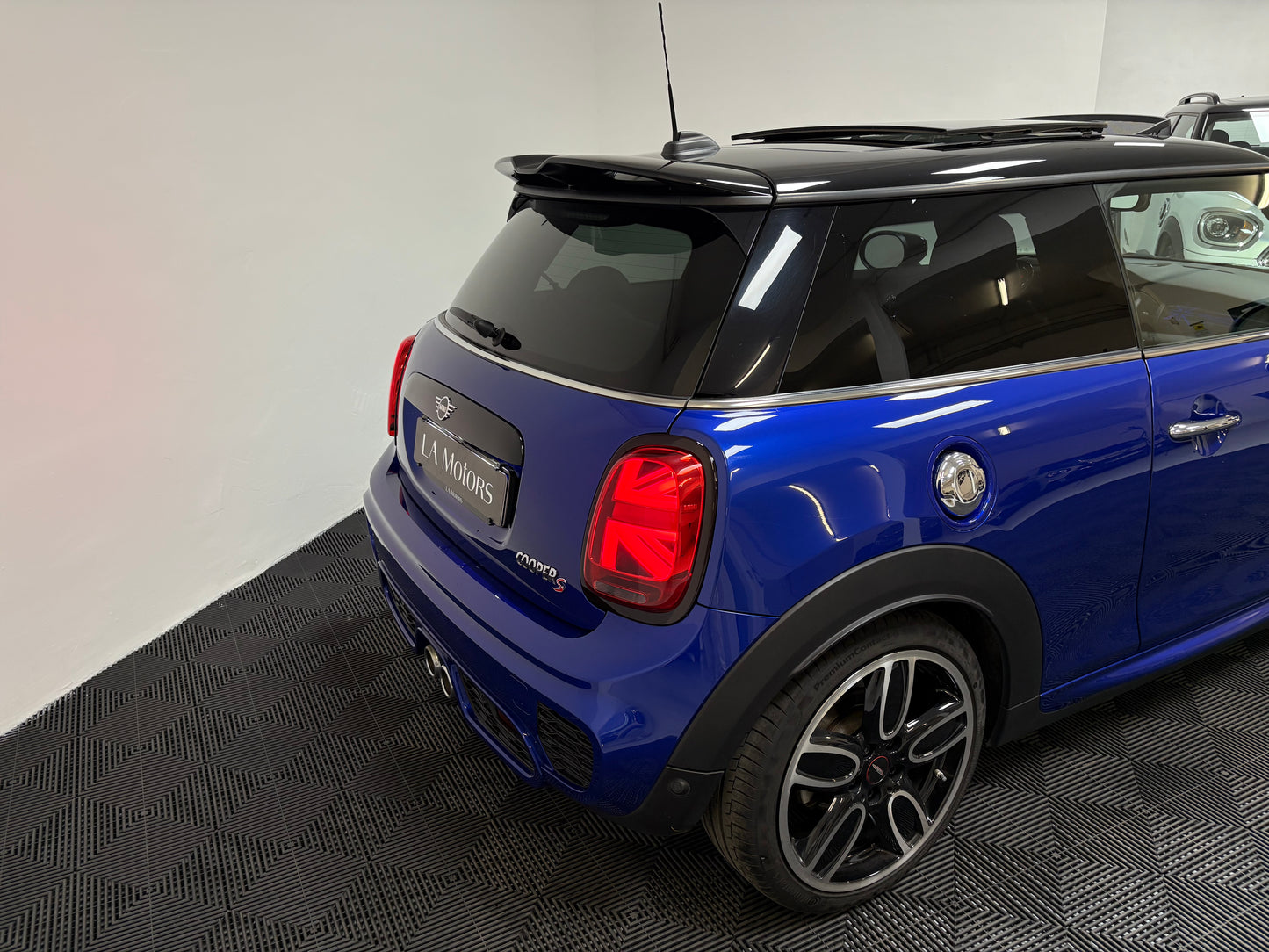 MINI Cooper Jhon Cooper Works 178cv