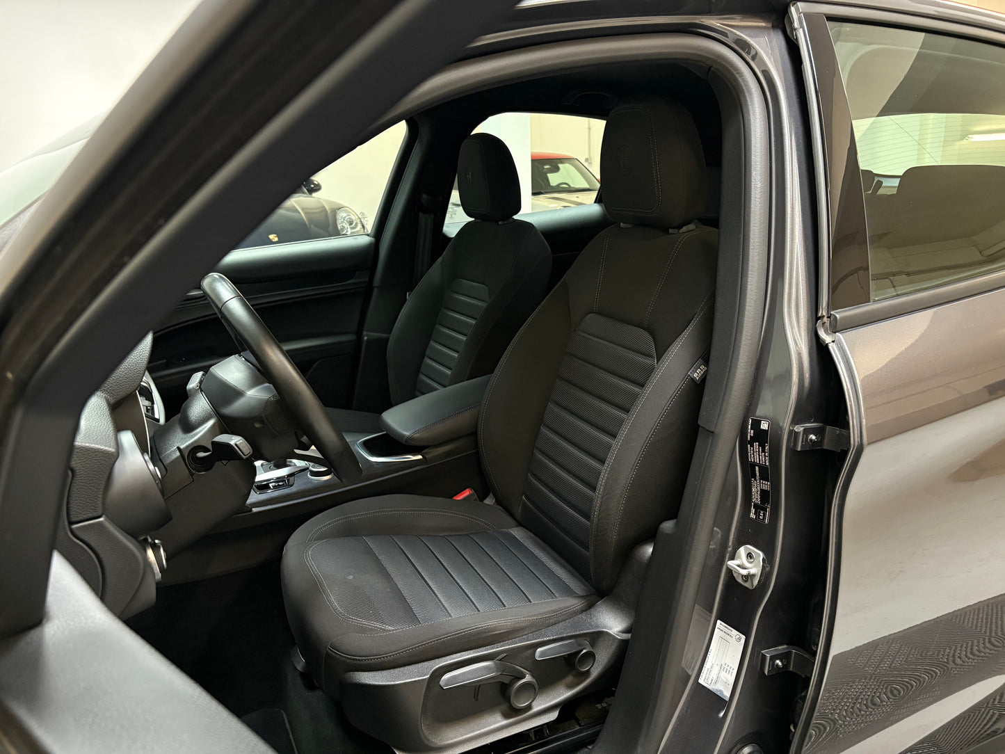 Alfa Romeo Stelvio N1 160cv RWD