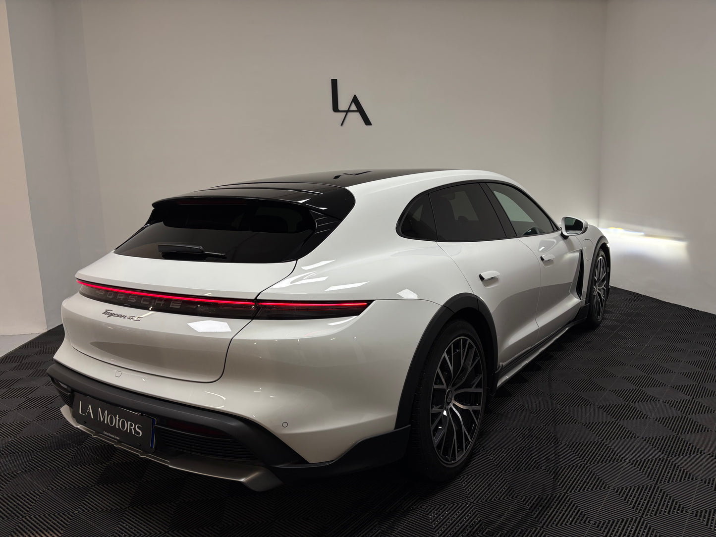 Porsche Taycan 4s