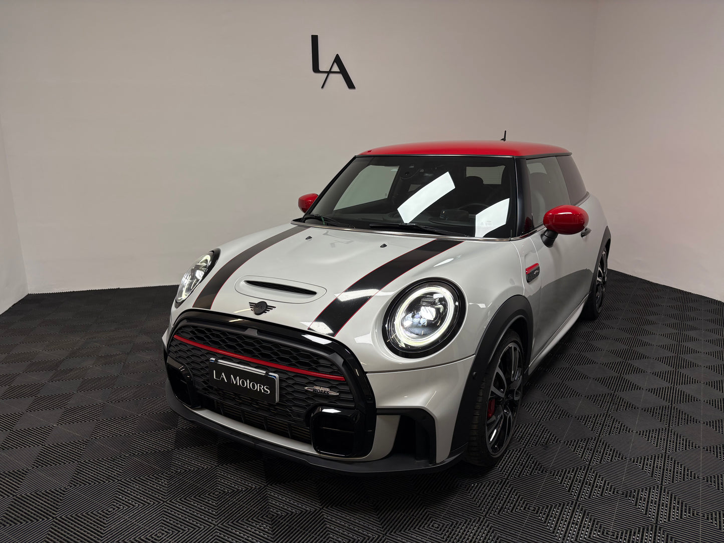 MINI Jhon Cooper Works 231cv