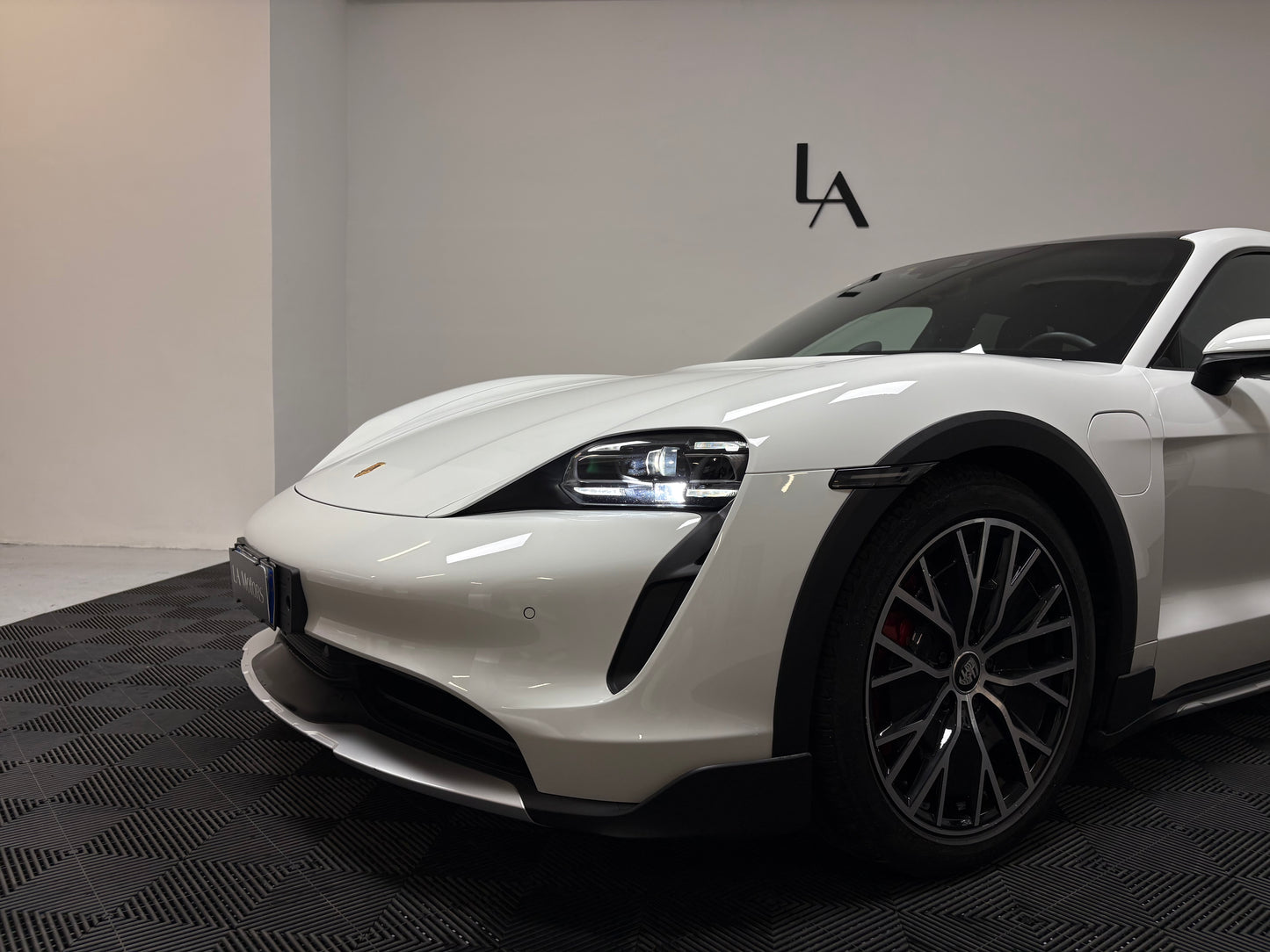 Porsche Taycan 4s