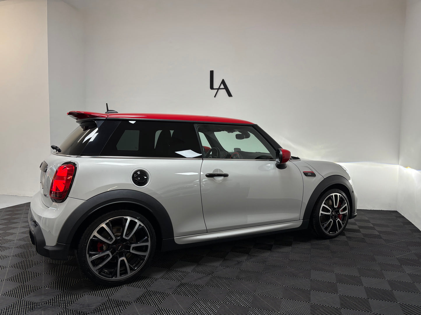 MINI Jhon Cooper Works 231cv