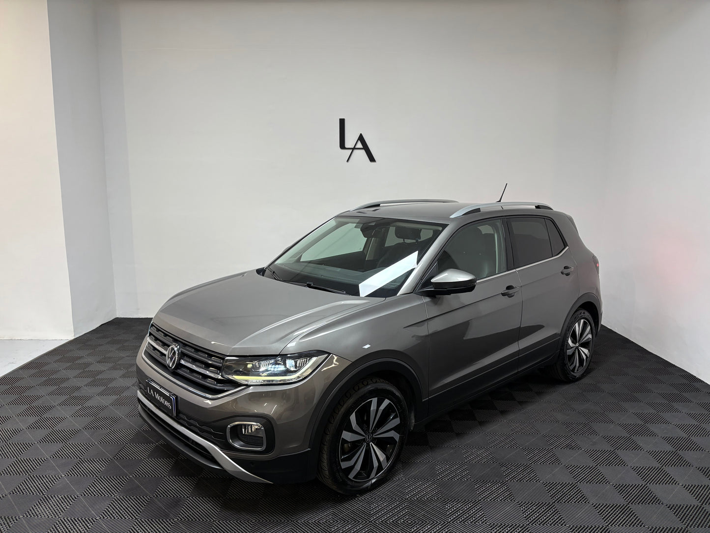 VOLKSWAGEN T-CROSS Advanced 110cv