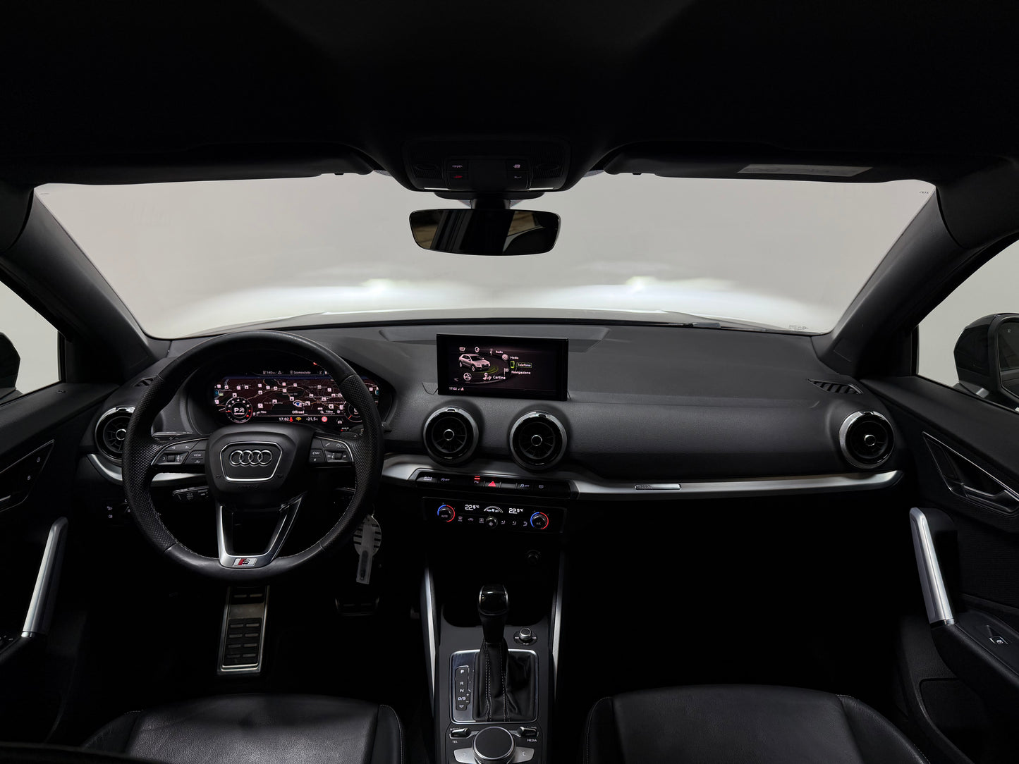 Audi Q2 35 TFSI S line Identity Black 150CV