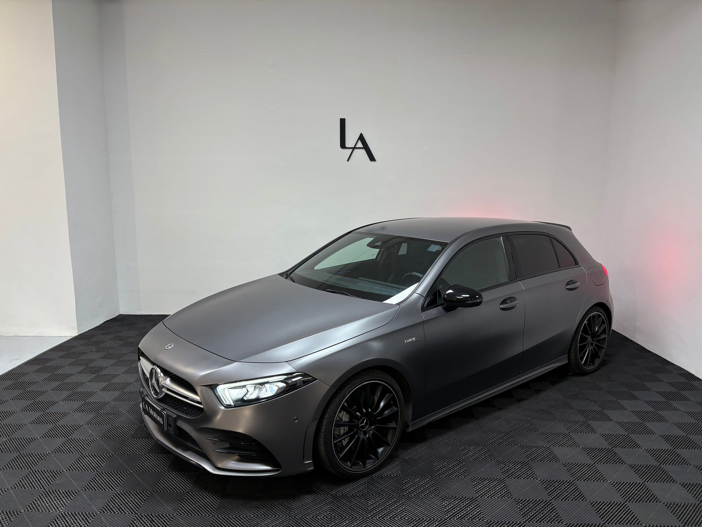 Mercedes Benz A35 AMG Race Edition 306cv