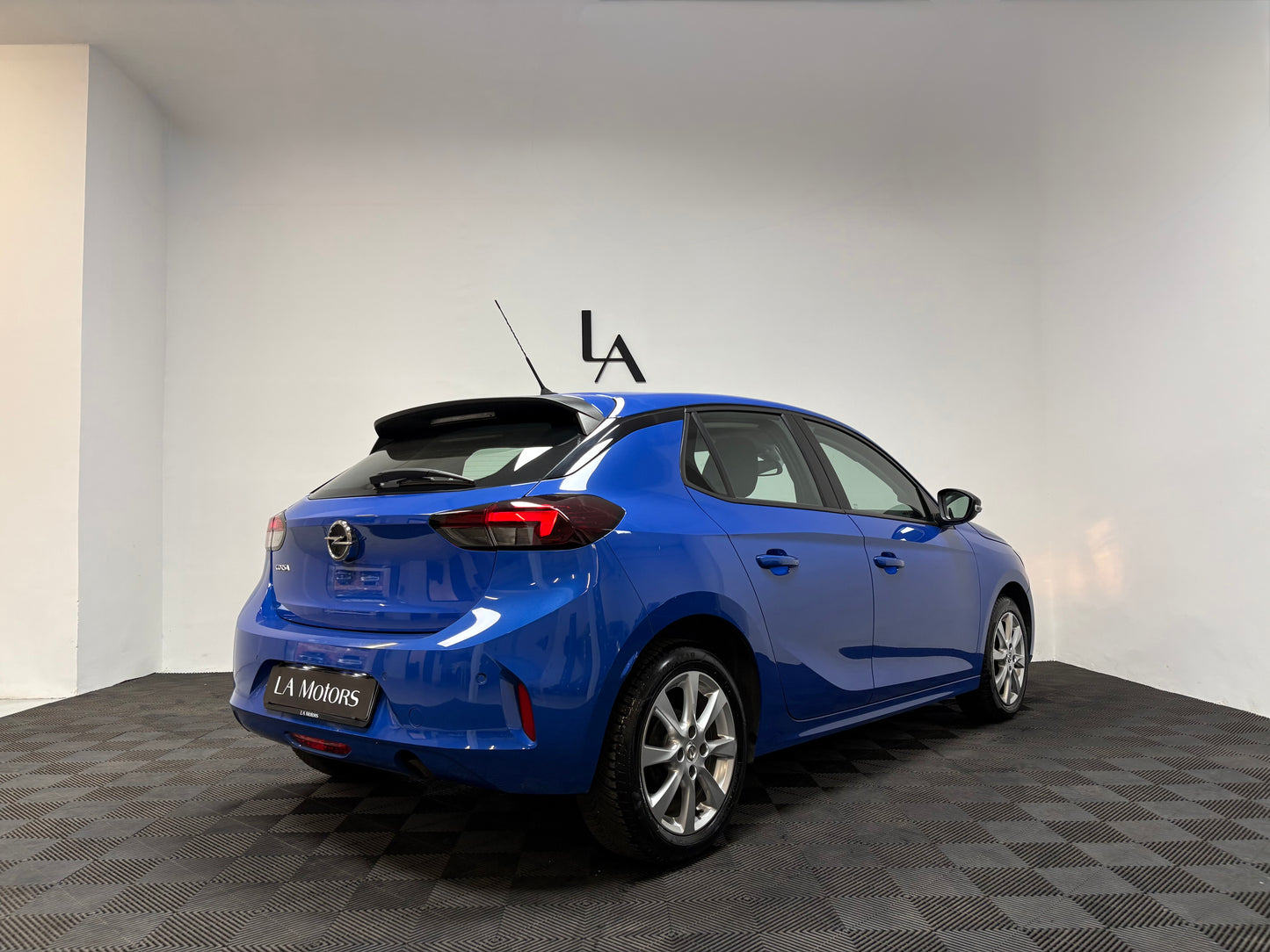 Opel Corsa 1.2 Edition 75CV