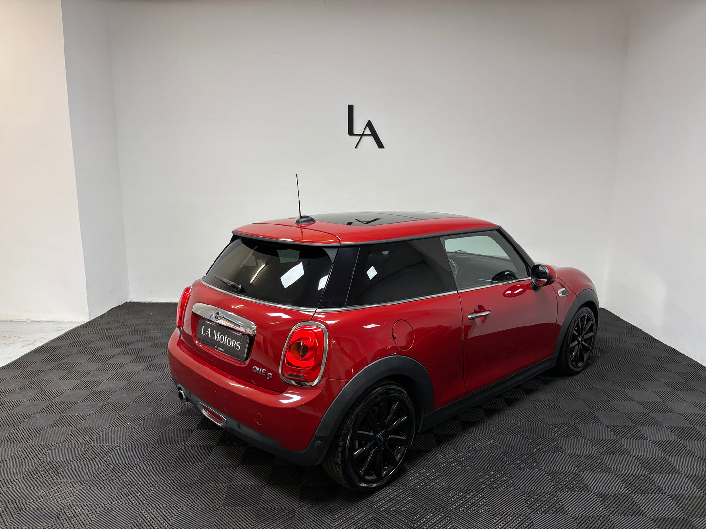 Mini One D 1.5 Hype 95cv