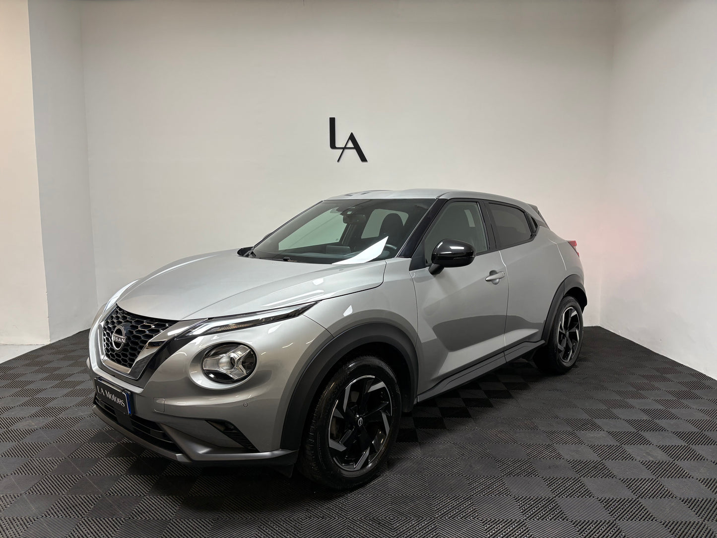NISSAN Juke 1.0 Tekna 115cv