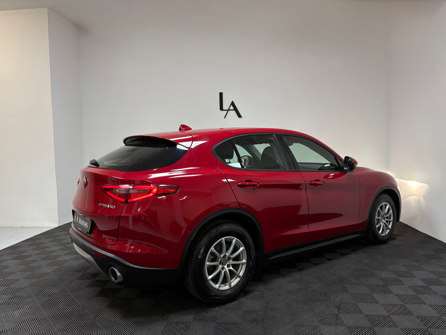 Alfa Romeo Stelvio 2.2 160cv Business