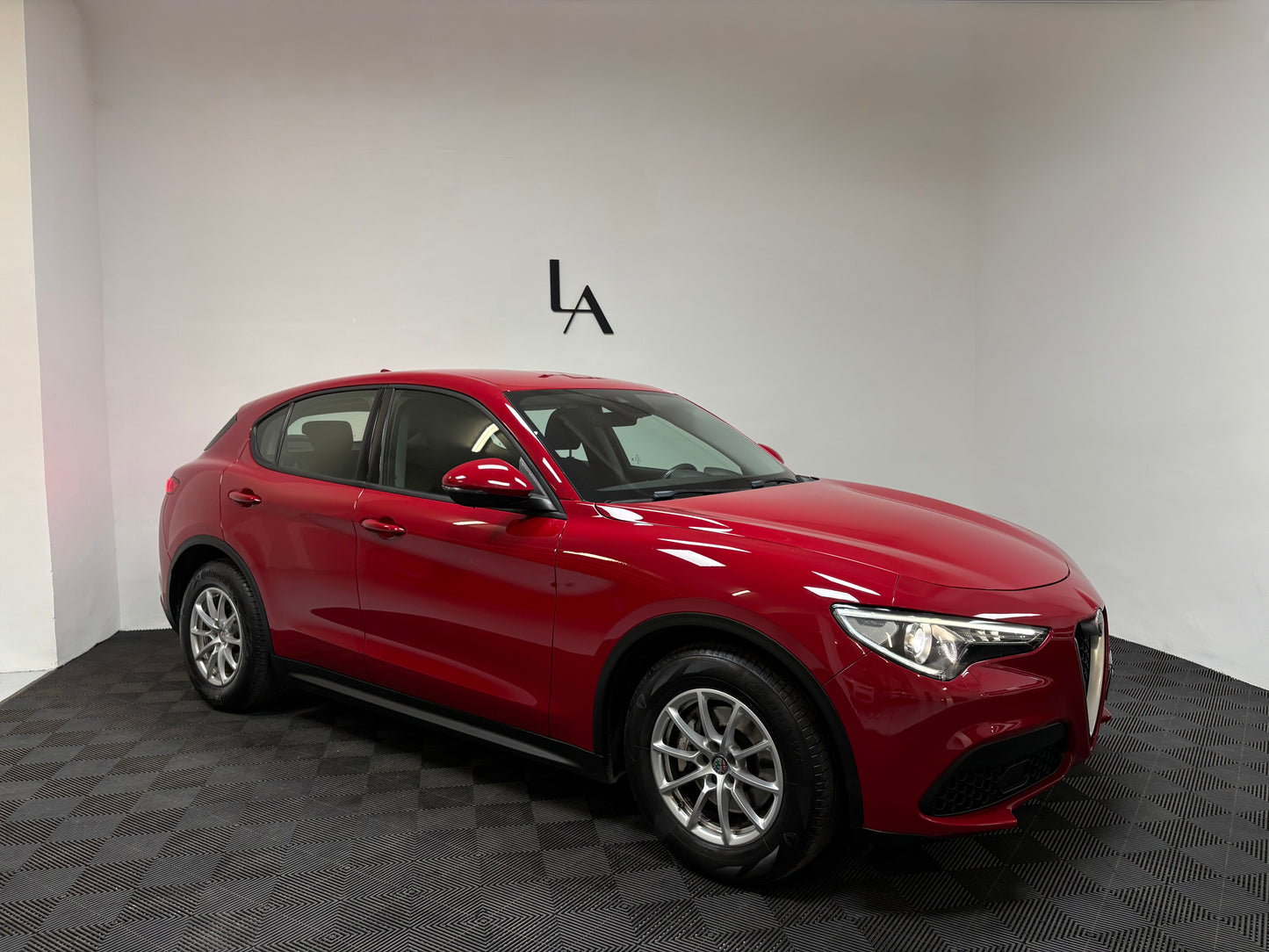 Alfa Romeo Stelvio 2.2 160cv Business