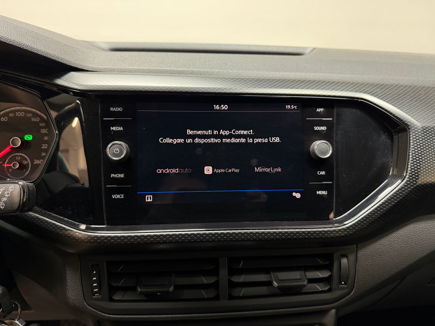 Volkswagen T-Cross 1.6 TDI DSG Advanced 95CV