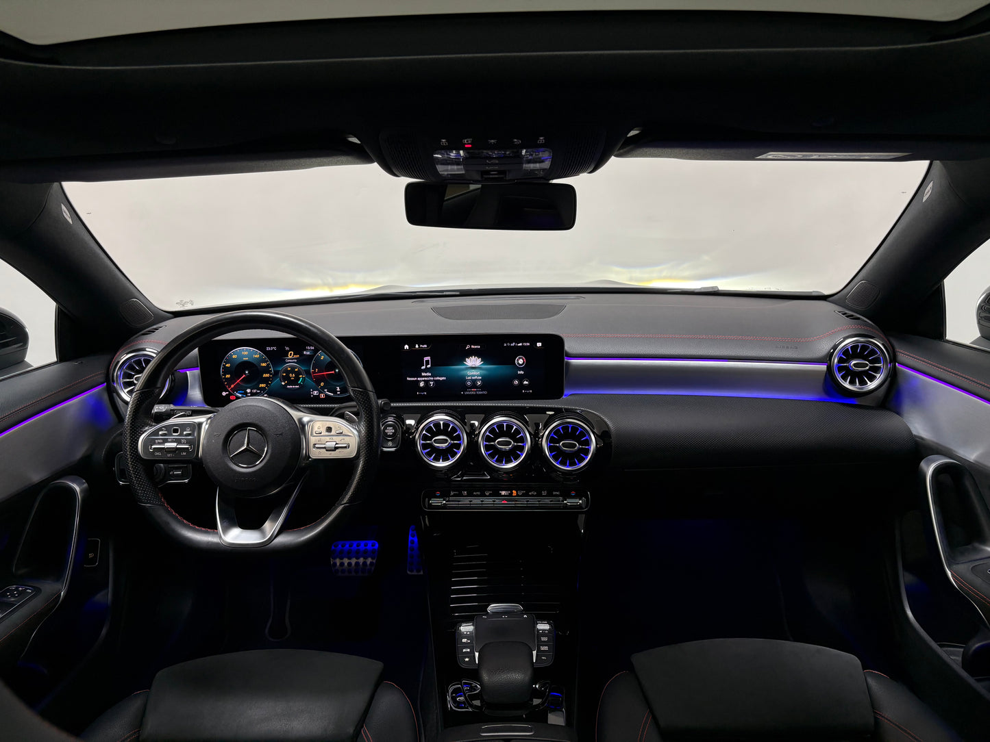 Mercedes-Benz CLA 200d Shooting Brake Premium AMG 150CV