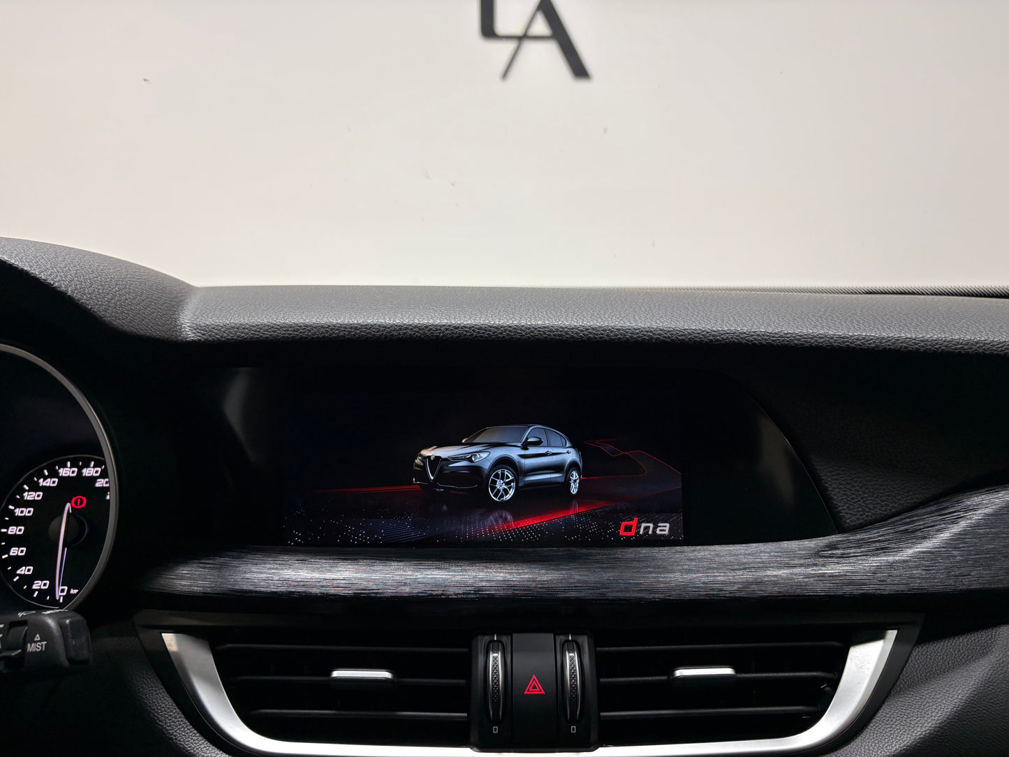 Alfa Romeo Stelvio 2.2 TD Business 160cv