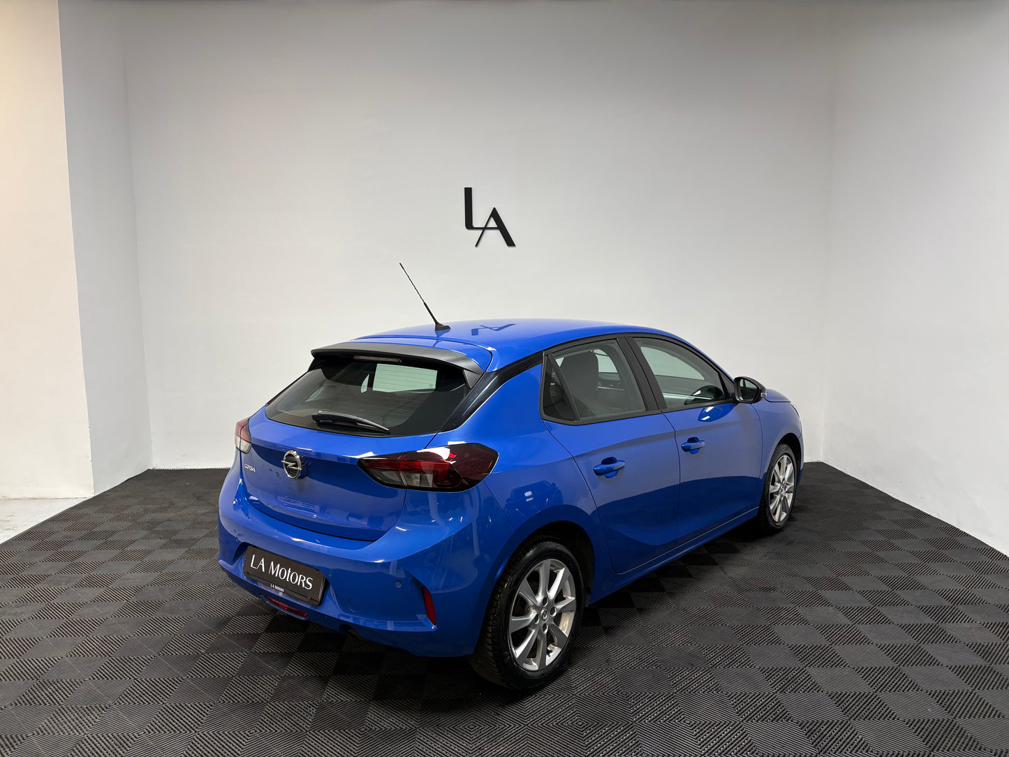 Opel Corsa 1.2 Edition 75CV