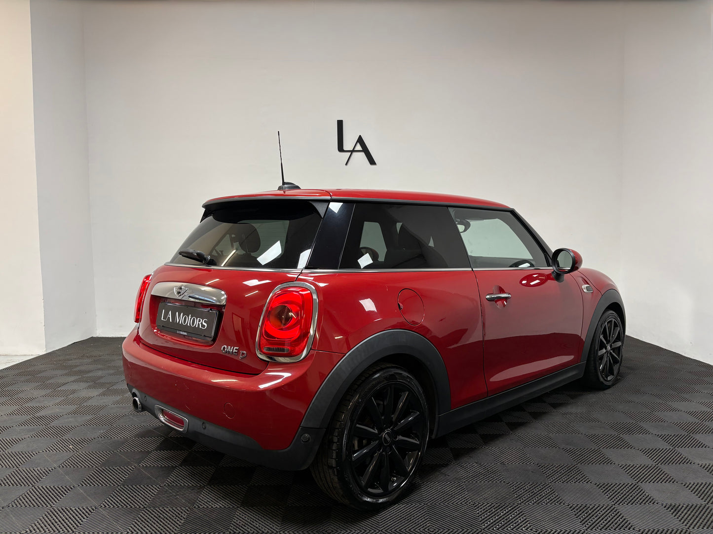 Mini One D 1.5 Hype 95cv