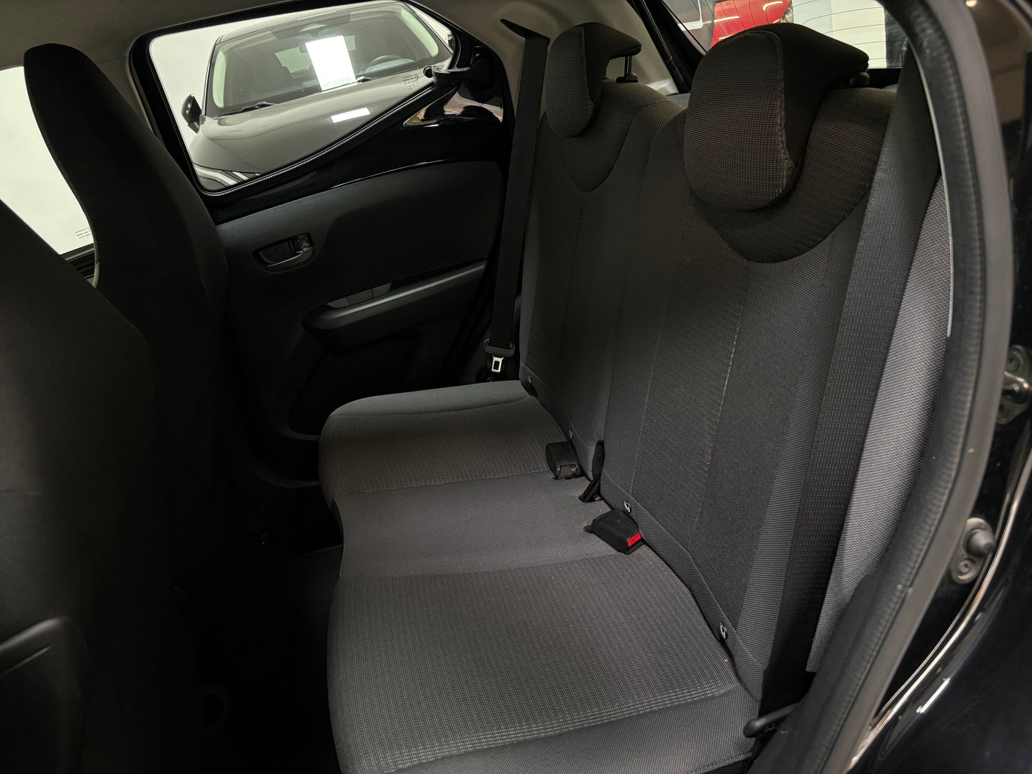 Toyota Aygo Connect 1.0 X-Play 72cv