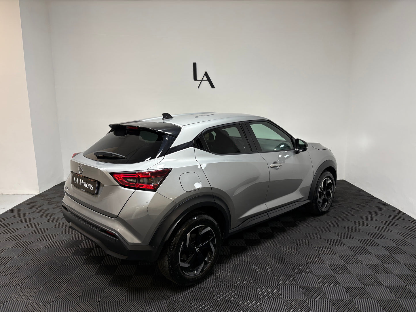 NISSAN Juke 1.0 Tekna 115cv