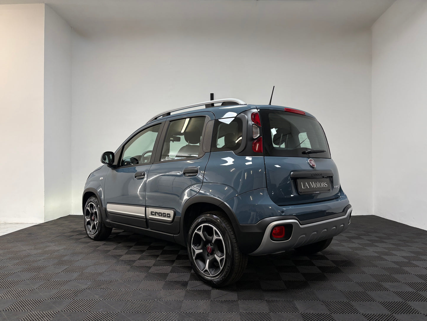 Fiat Panda 1.0 FireFly S&S Hybrid City Cross 70cv