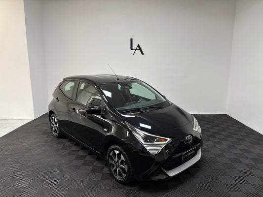 Toyota Aygo Connect 1.0 X-Play 72cv