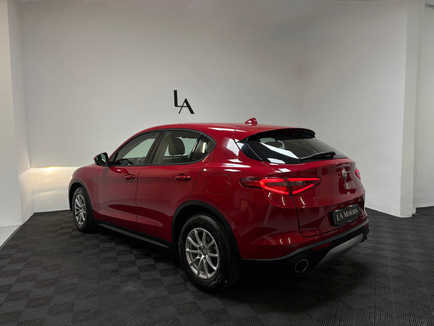 Alfa Romeo Stelvio 2.2 160cv Business