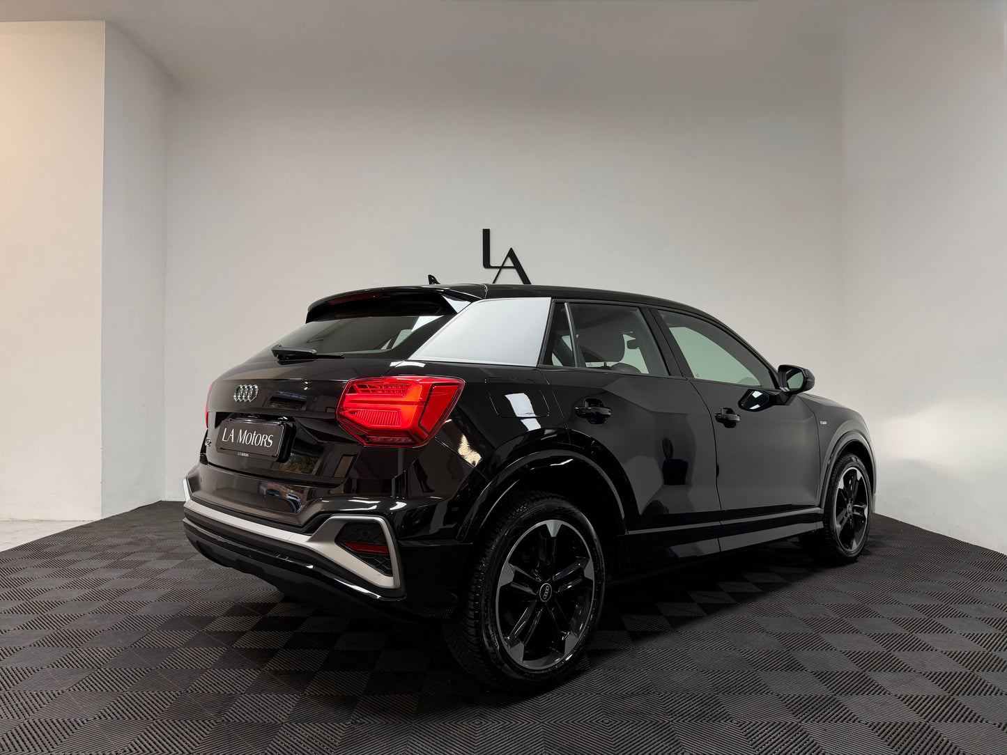 Audi Q2 35 TFSI S line Identity Black 150CV