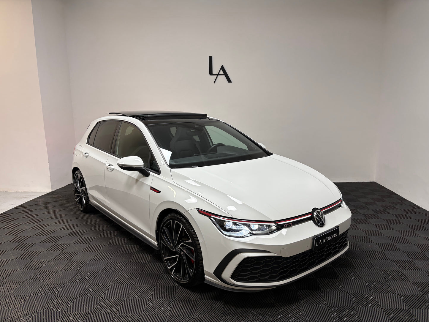 Volkswagen Golf GTI 2.0 TSI 245CV