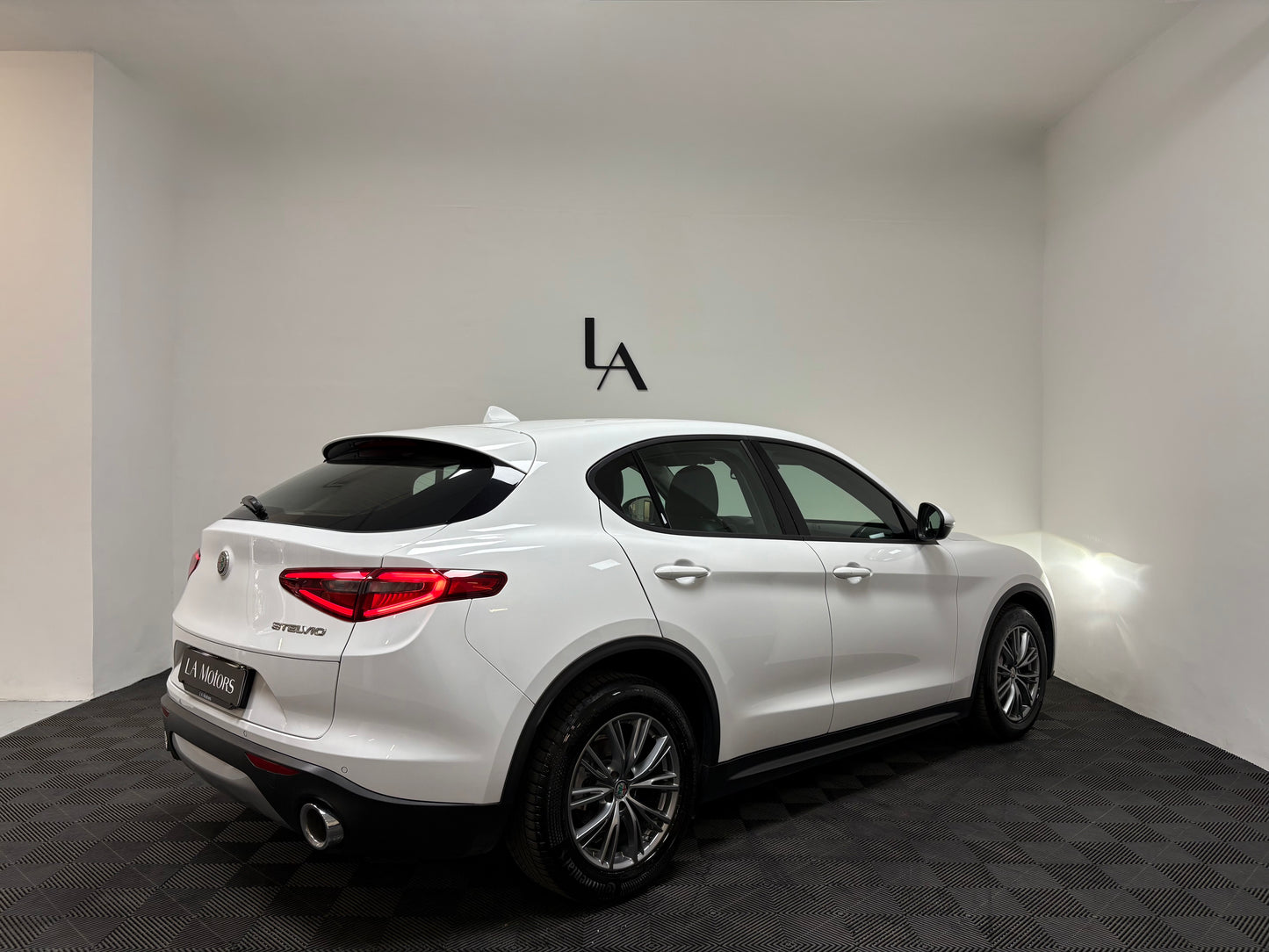 Alfa Romeo Stelvio 2.2 Executive 180cv