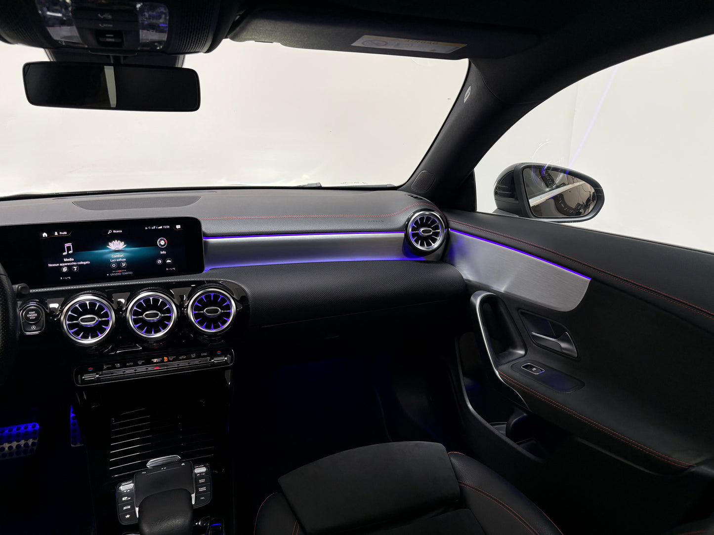 Mercedes-Benz CLA 200d Shooting Brake Premium AMG 150CV