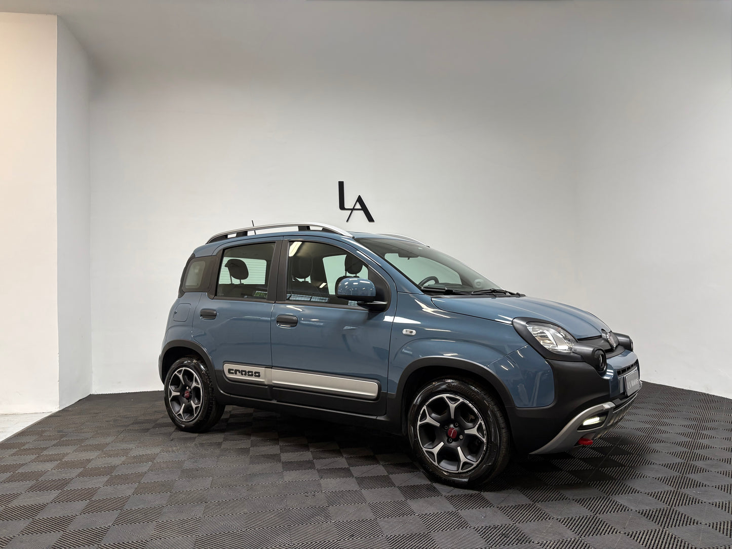 Fiat Panda 1.0 FireFly S&S Hybrid City Cross 70cv