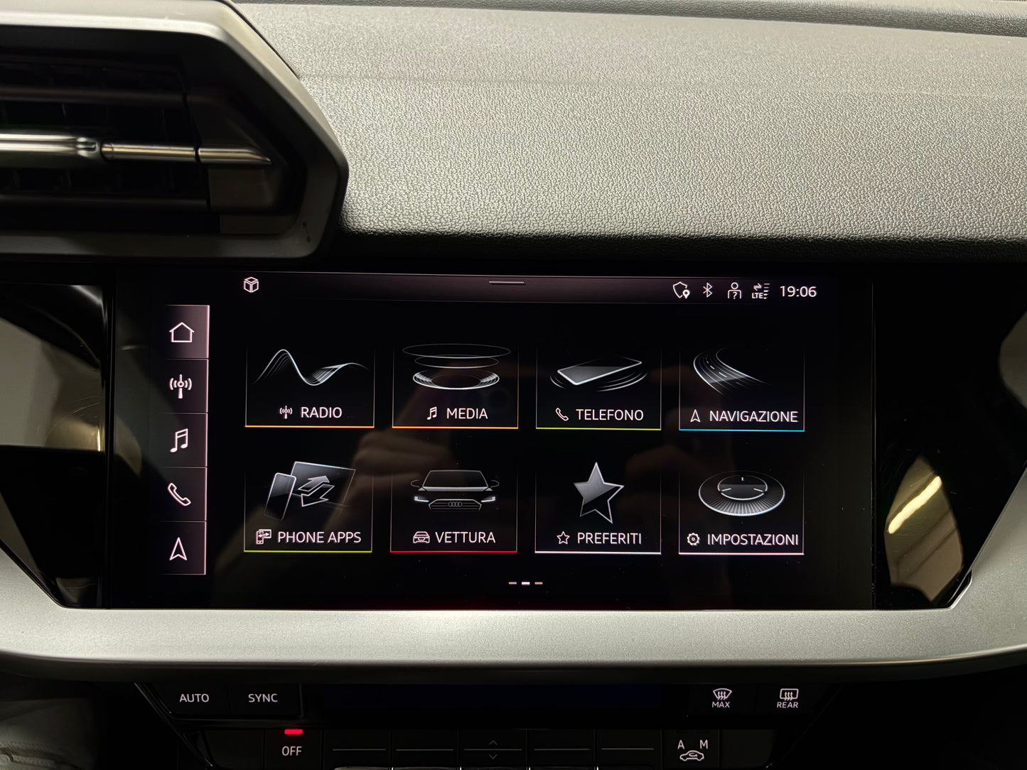 AUDI A3 Sportback mhev 30tsfi S Line 110cv