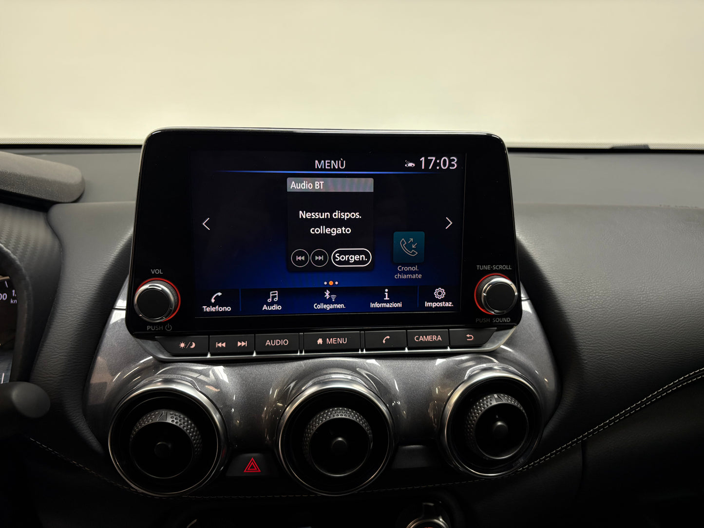 NISSAN Juke 1.0 Tekna 115cv