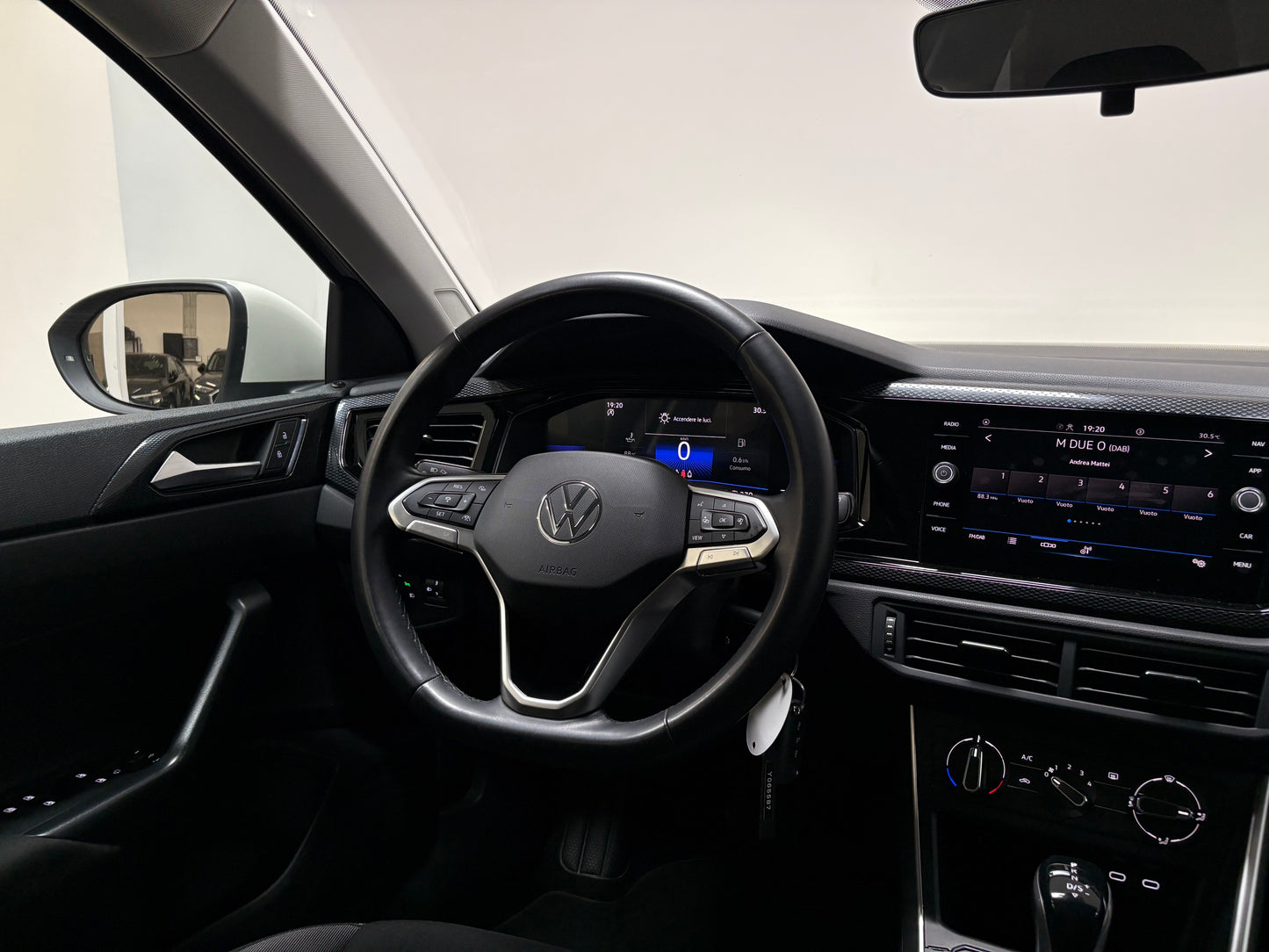 Volkswagen Taigo 1.0 TSI DSG 110cv