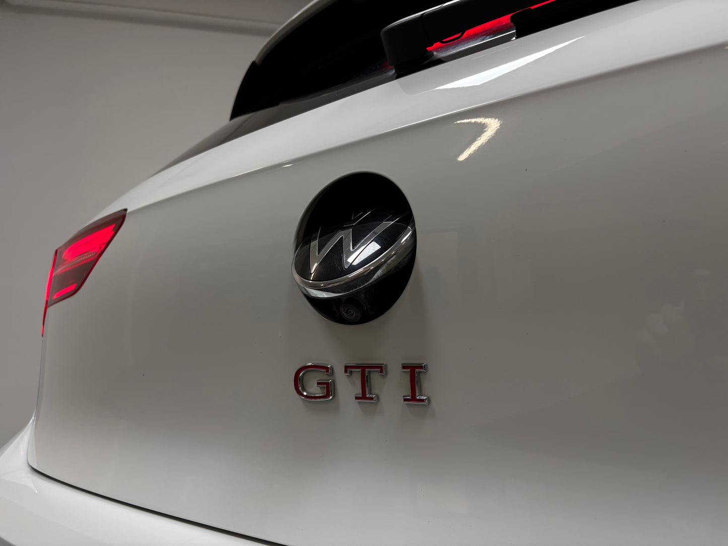 Volkswagen Golf GTI 2.0 TSI 245CV