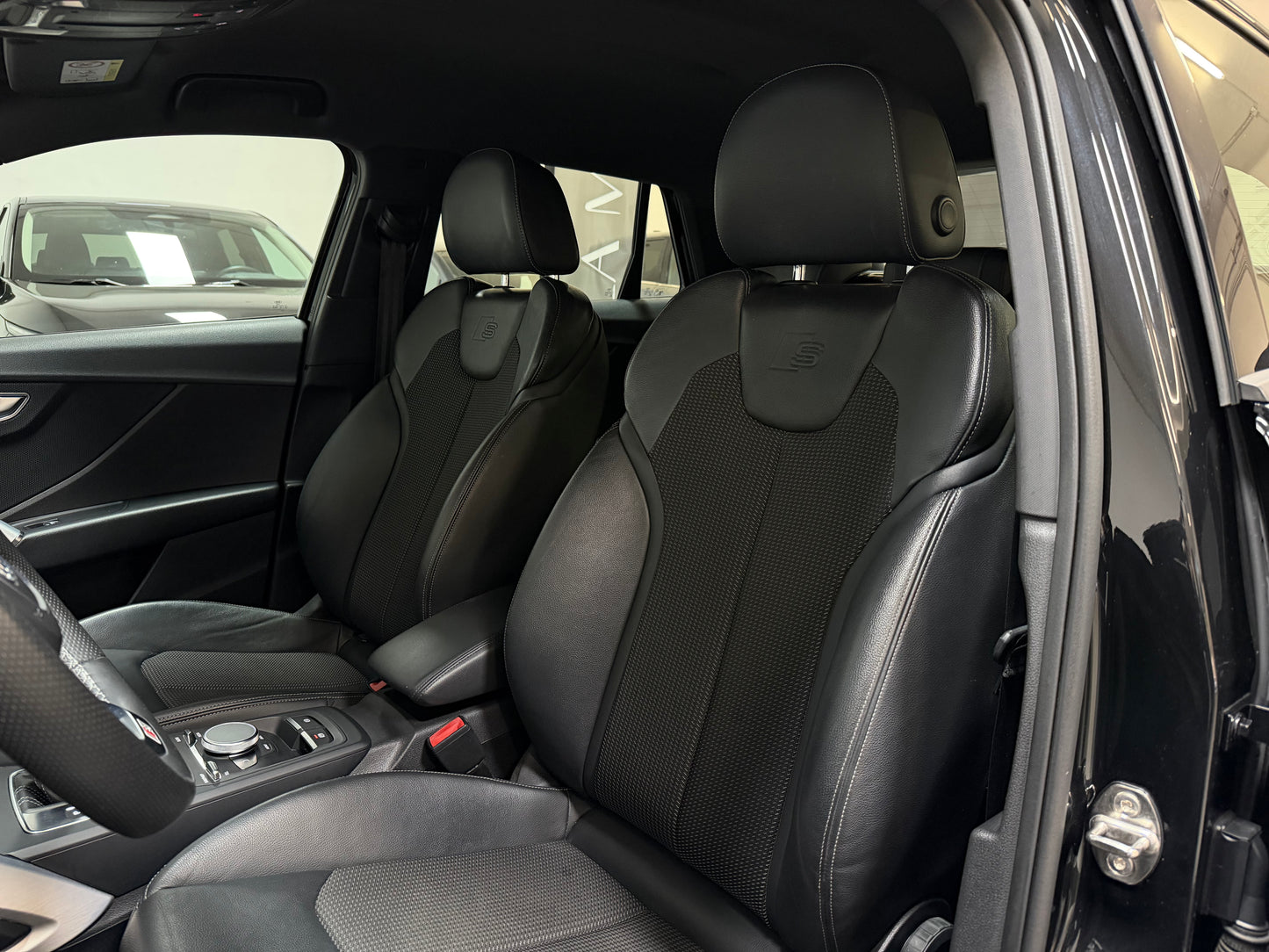 Audi Q2 35 TFSI S line Identity Black 150CV
