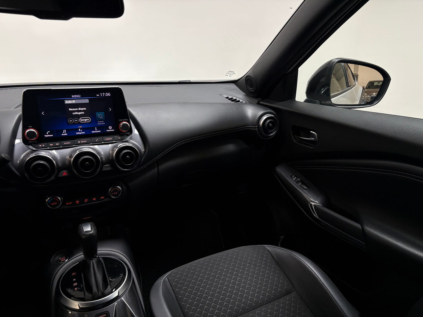 NISSAN Juke 1.0 Tekna 115cv
