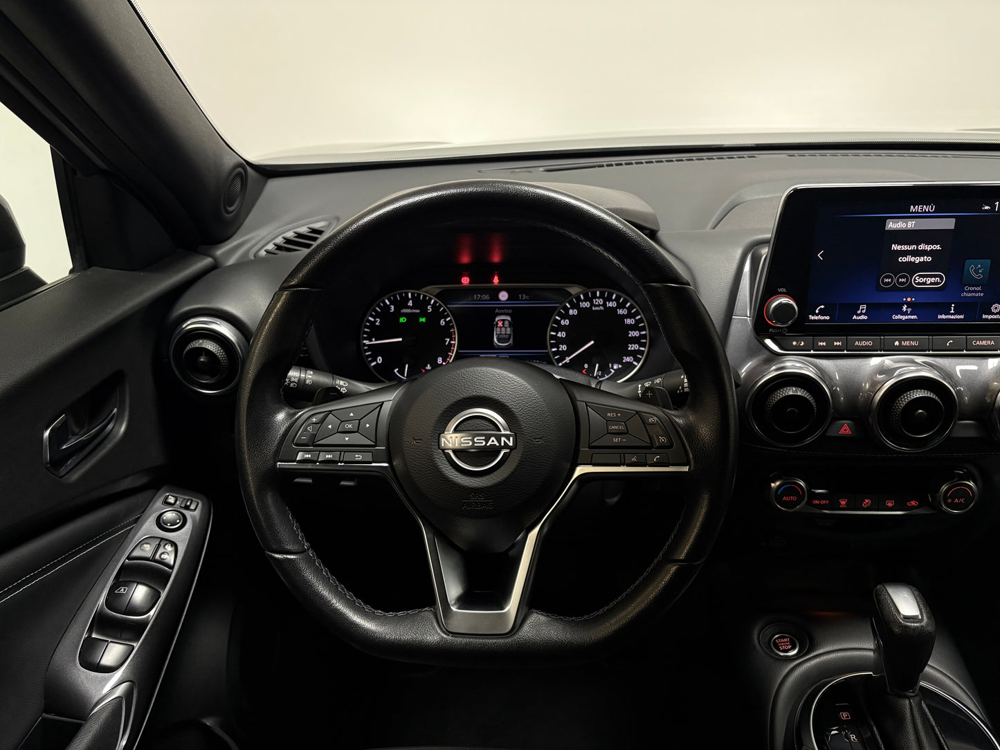 NISSAN Juke 1.0 Tekna 115cv