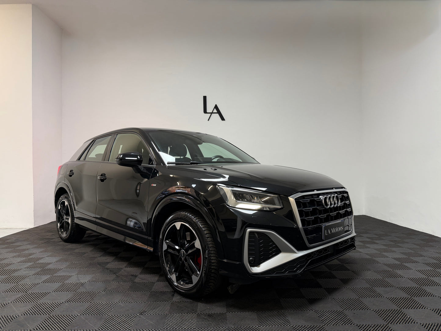 Audi Q2 35 TFSI S line Identity Black 150CV