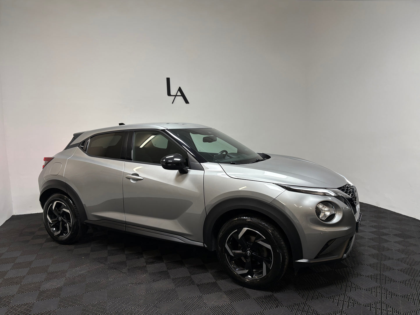 NISSAN Juke 1.0 Tekna 115cv