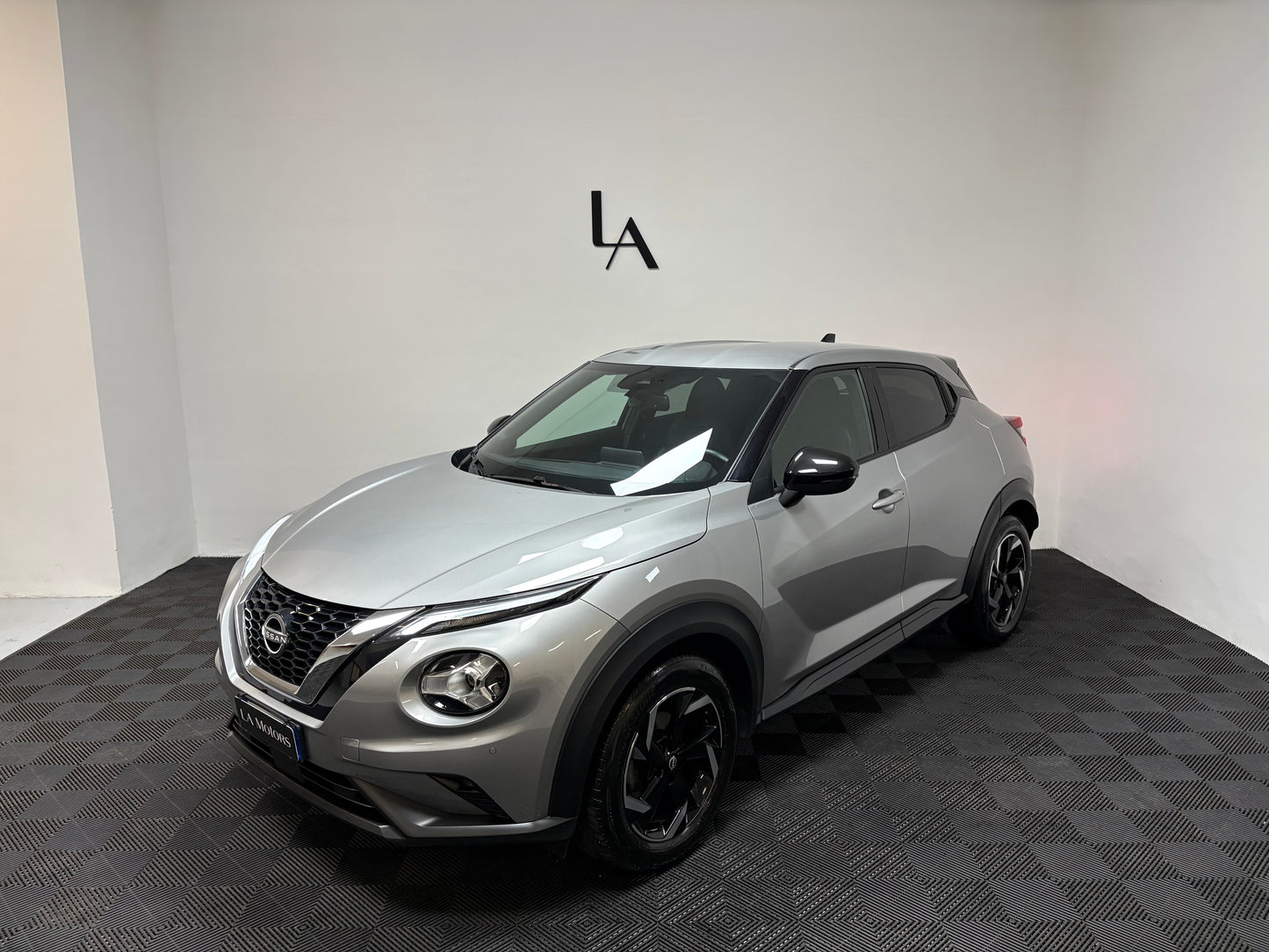 NISSAN Juke 1.0 Tekna 115cv