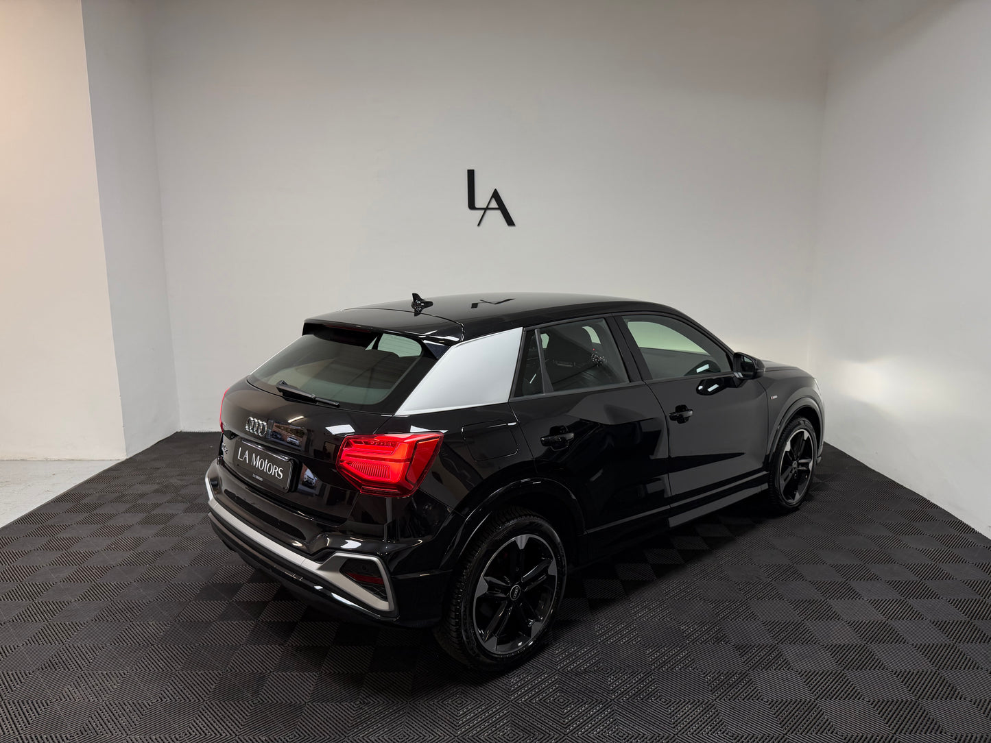 Audi Q2 35 TFSI S line Identity Black 150CV