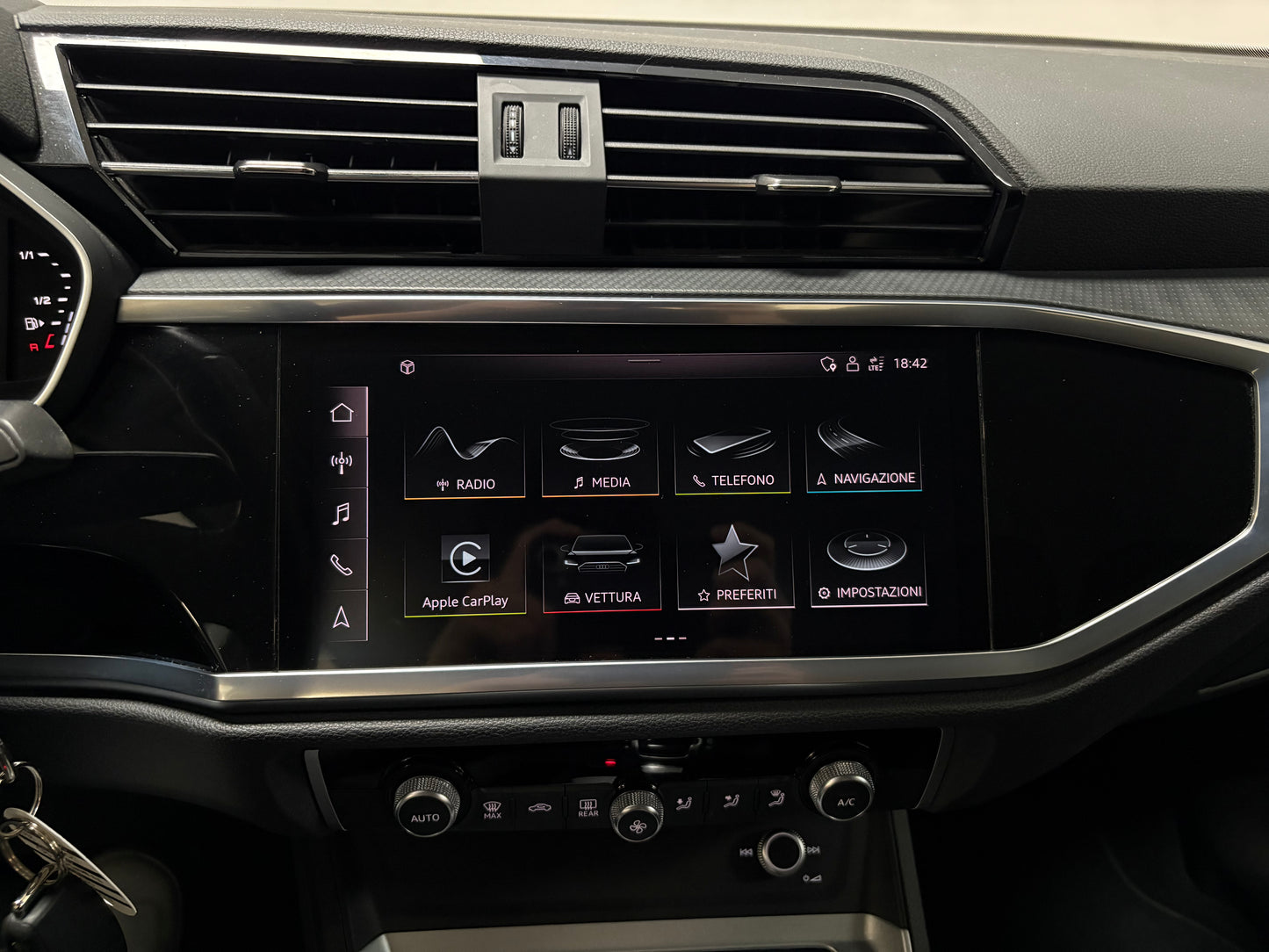 Audi Q3 35 TDI Business S Tronic 150CV