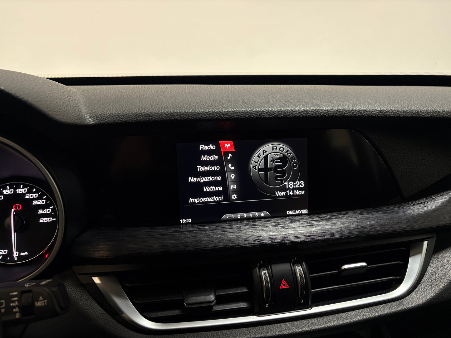 Alfa Romeo Stelvio 2.2 160cv Business