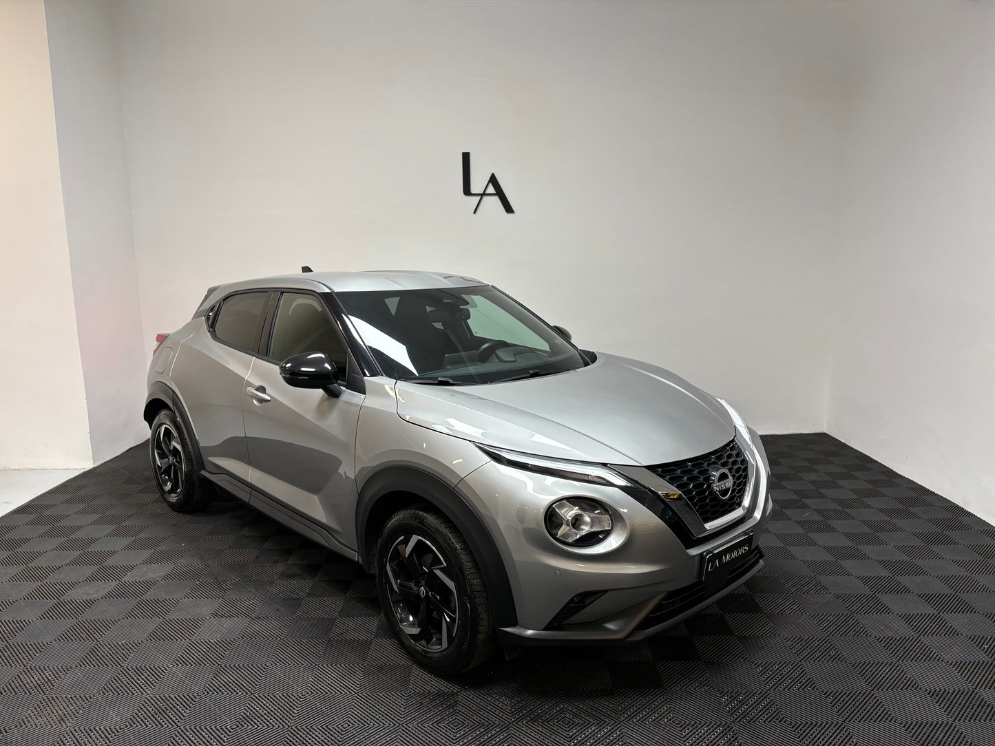 NISSAN Juke 1.0 Tekna 115cv