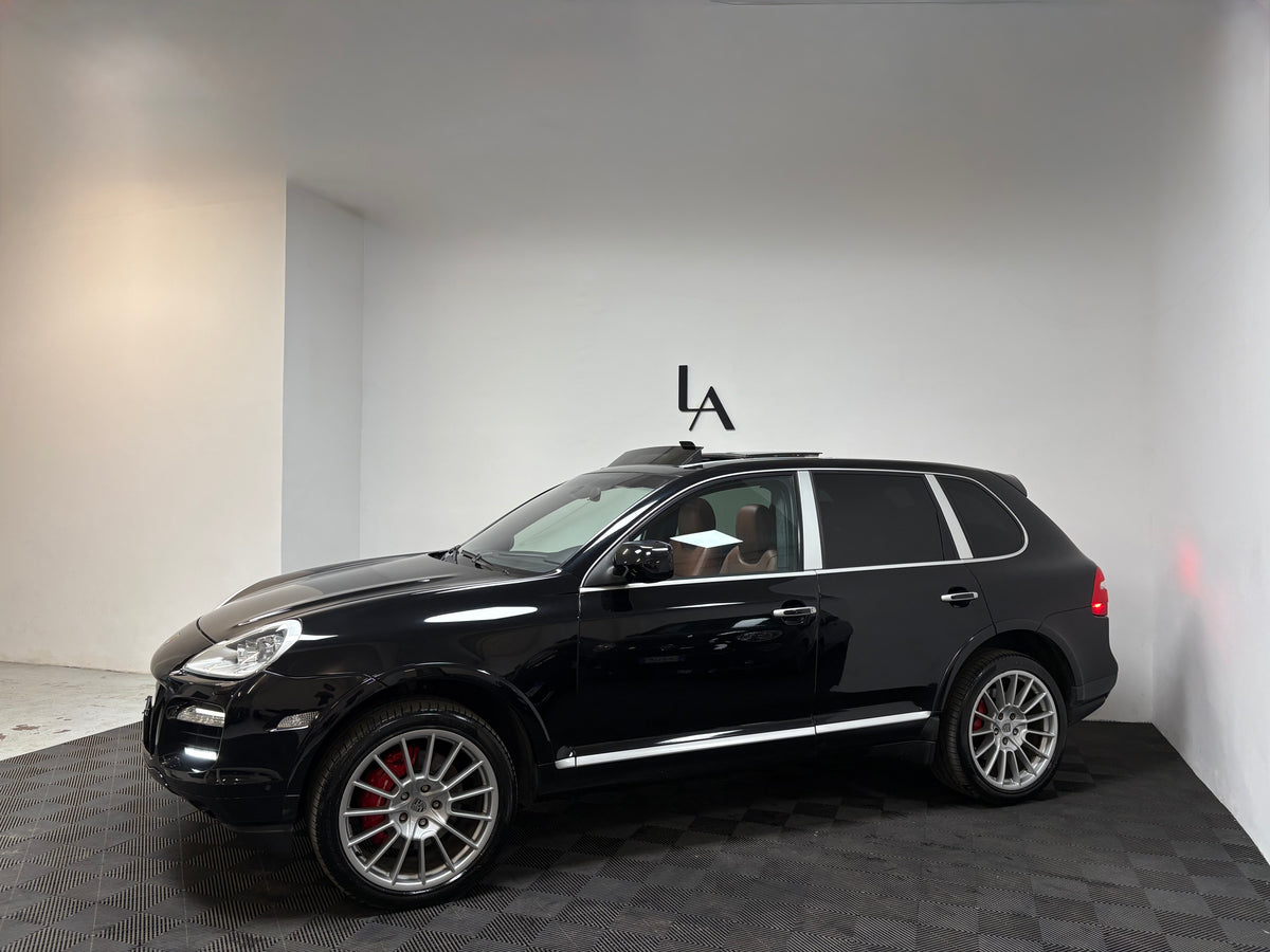 Porsche Cayenne Turbo 4.0 V8 500cv