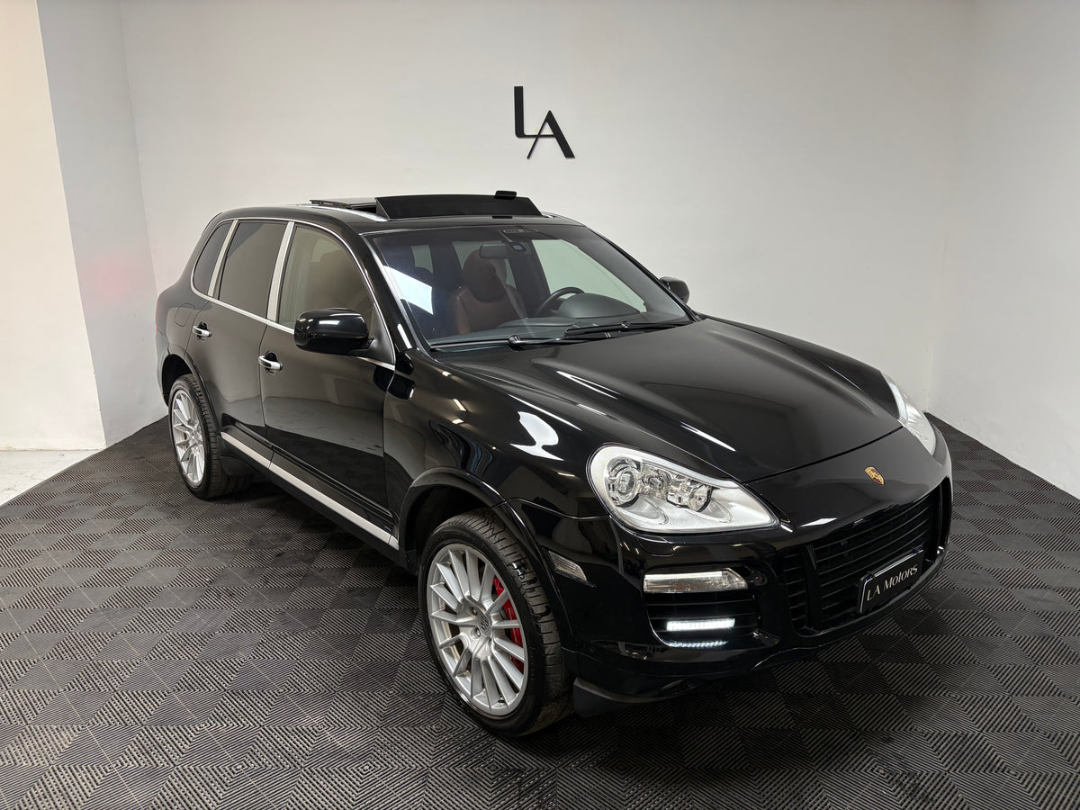 Porsche Cayenne Turbo 4.0 V8 500cv