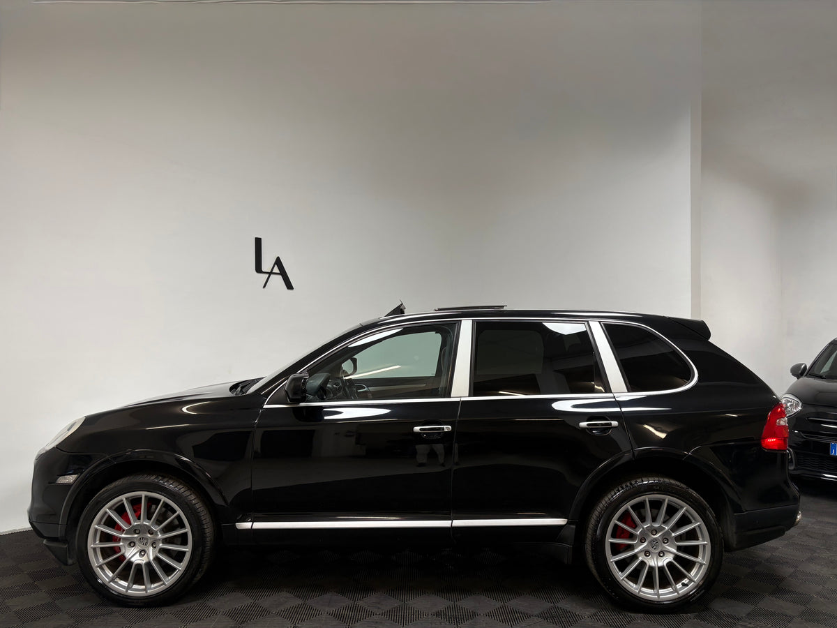 Porsche Cayenne Turbo 4.0 V8 500cv