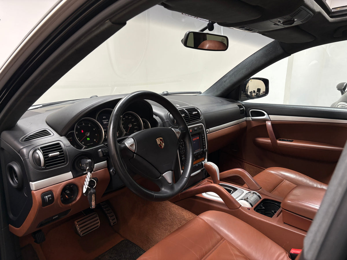 Porsche Cayenne Turbo 4.0 V8 500cv