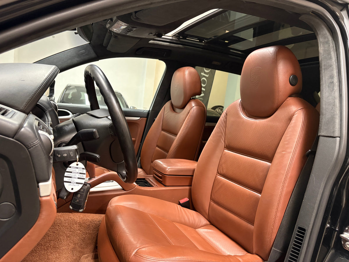Porsche Cayenne Turbo 4.0 V8 500cv